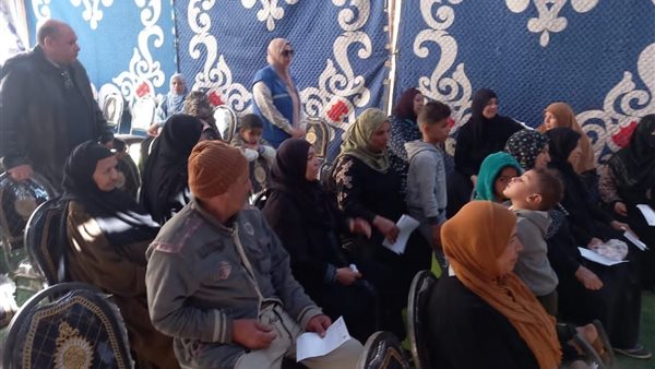 قافلة طبية من جامعة الزقازيق تخدم 823 مواطنا