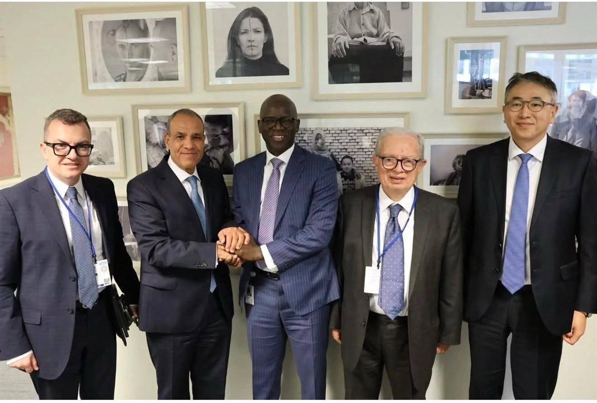 جانب من الاجتماع 